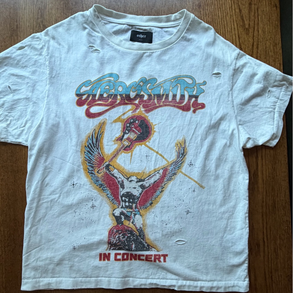 OTHER UK VINTAGE Aerosmith White Graphic Band T-Shirt size SMALL